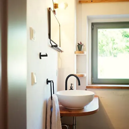 Frühstückspension Canow 3*